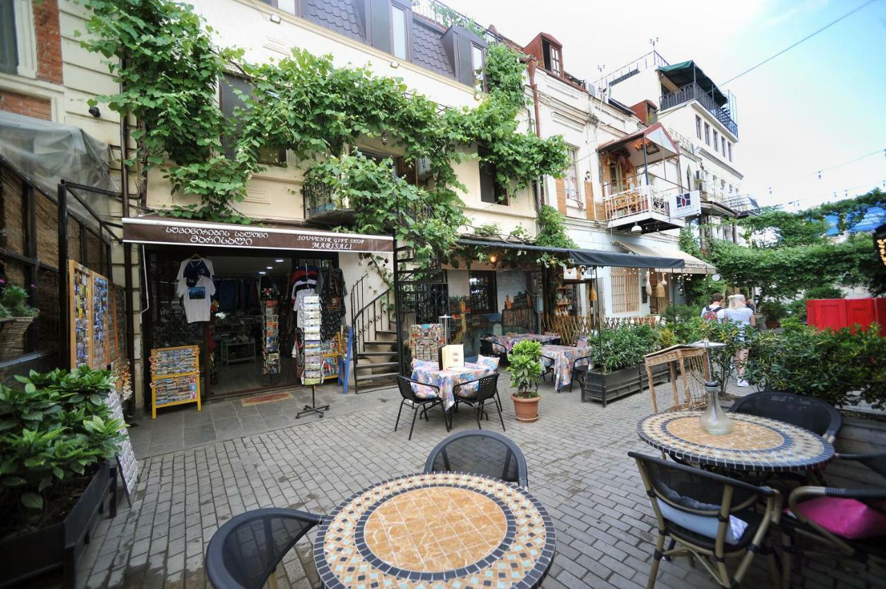 Baoma Hotel Тбилиси Экстерьер фото