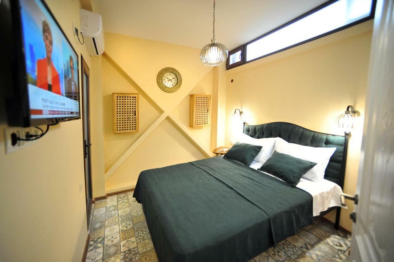 Baoma Hotel Тбилиси Экстерьер фото
